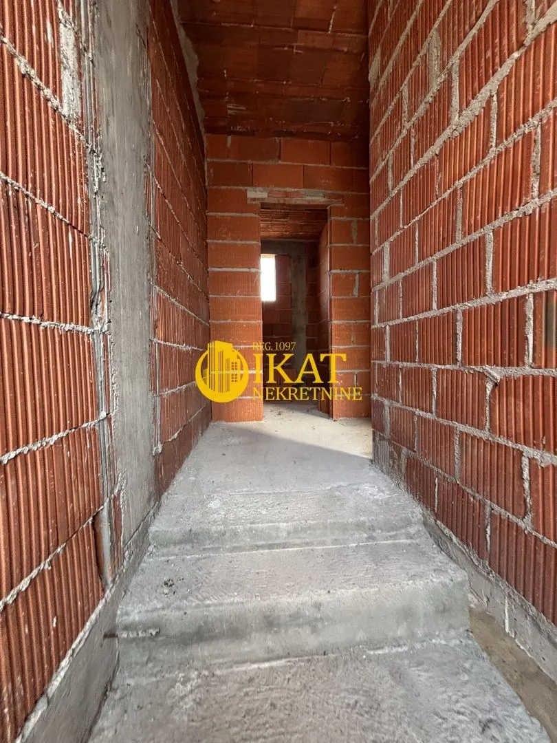 Sale, three bedroom apartment, 69m², Centar, Stara Pazova