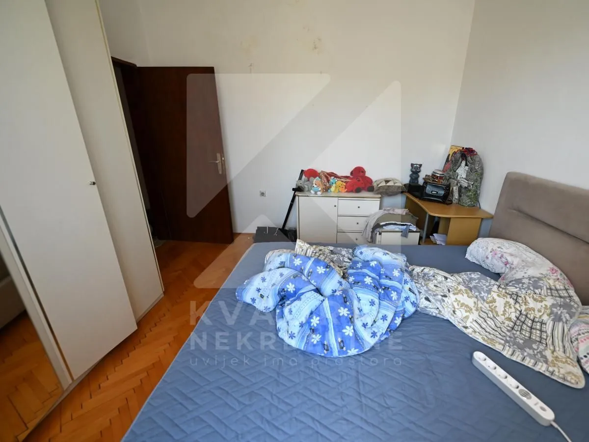 Prodaja, kuća, 370m², Stari Aerodrom, Podgorica