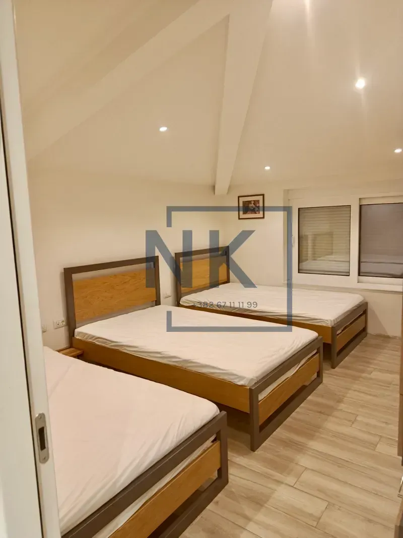 Izdavanje, dvosoban stan, 100m², Preko Morače, Podgorica