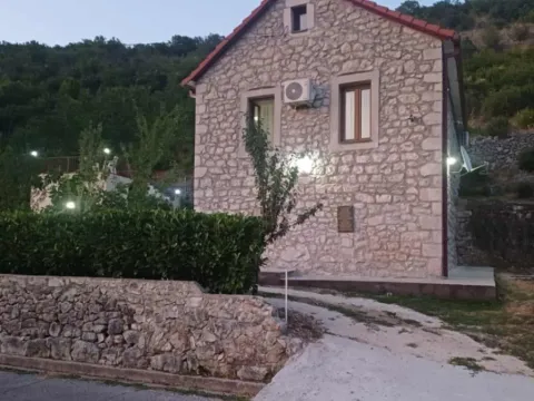 Prodaja, kuća, 90m², Danilovgrad, Crna Gora - image 7