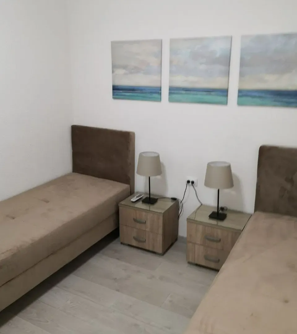 Rent, two bedroom apartment, 72m², Centar, Tivat
