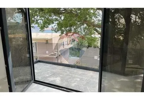 Sale, house, 143m², Šušanj, Bar