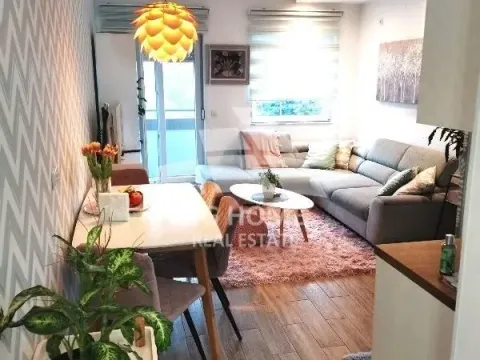 Sale, apartment, 92m², Zemun Gornji Grad, Zemun Sve Podlokacije - image 6