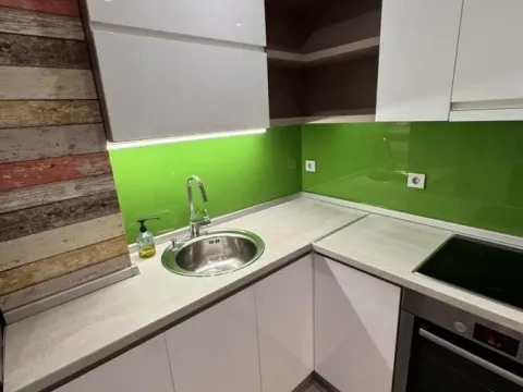 Izdavanje, trosoban stan, 77m², Palilula, Niš - image 3