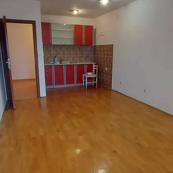 Sale, one bedroom apartment, 45m², Stari Aerodrom, Podgorica