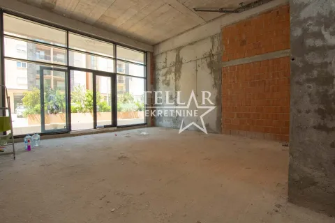 Sale, office space, 42m², New City, Podgorica - image 2