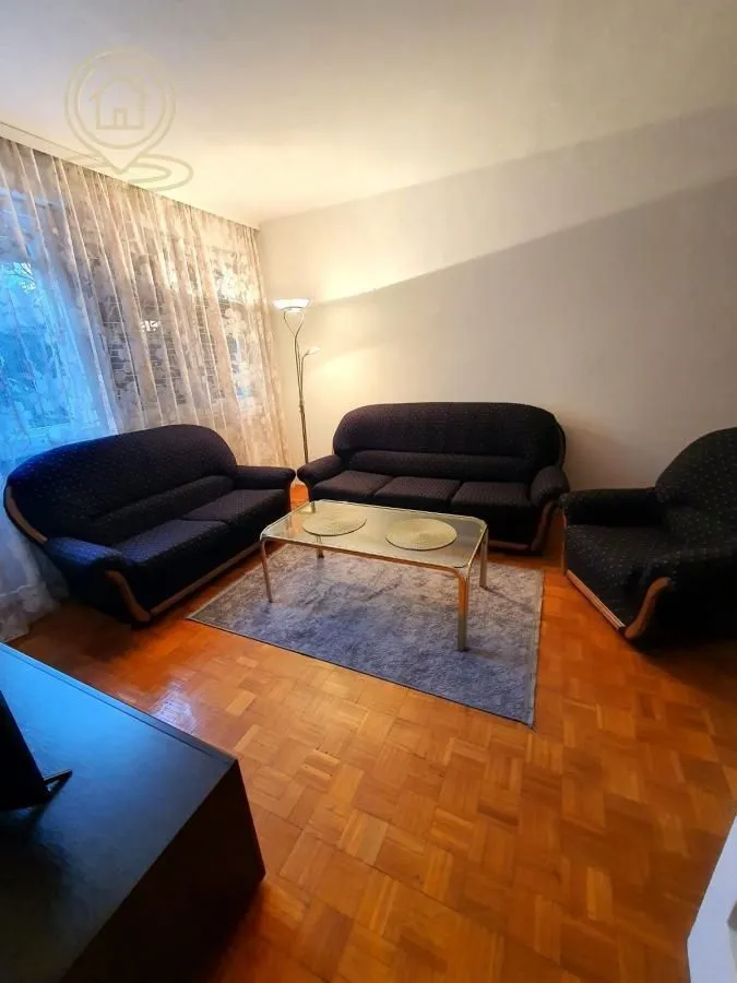 Izdavanje, trosoban stan, 75m², Voždovac Sve Podlokacije, Beograd