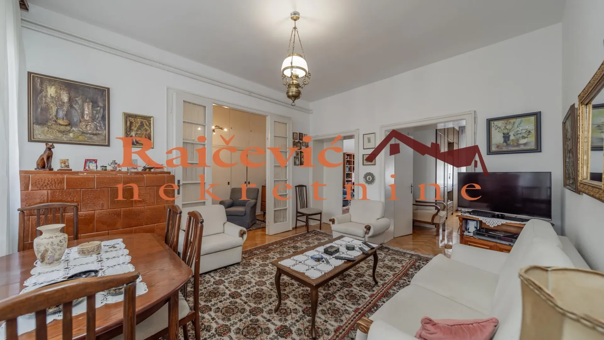 Prodaja, četvorosoban stan, 115m², Stari Grad, Beograd