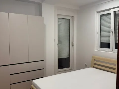 Rent, four bedroom apartment, 70m², Krivi Most, Podgorica - image 5