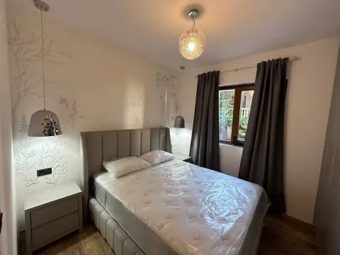 Sale, three bedroom apartment, 85m², Budva, Crna Gora - image 17