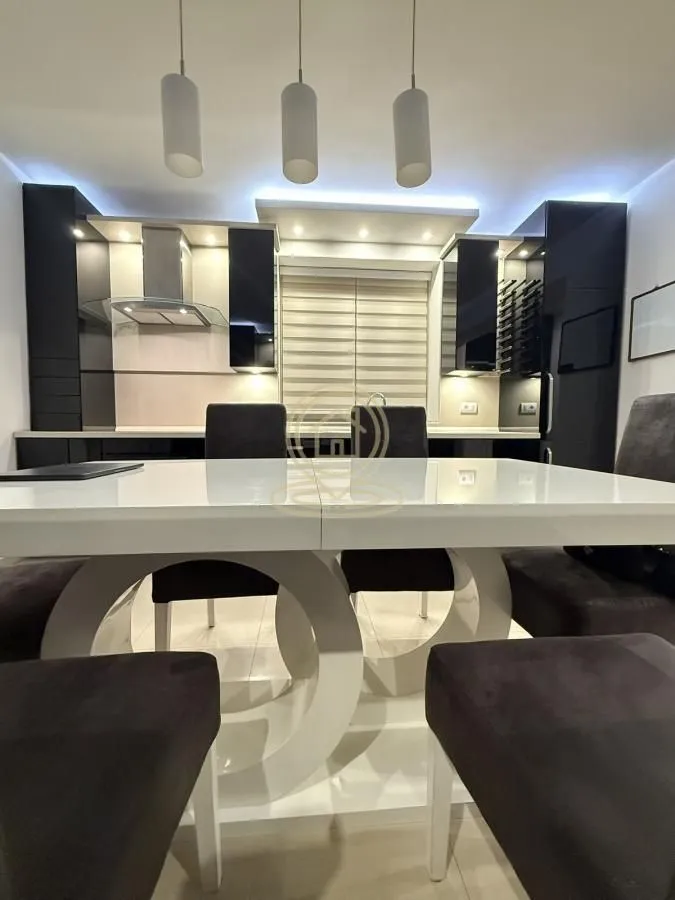 Rent, two bedroom apartment, 70m², Čukarica, Beograd
