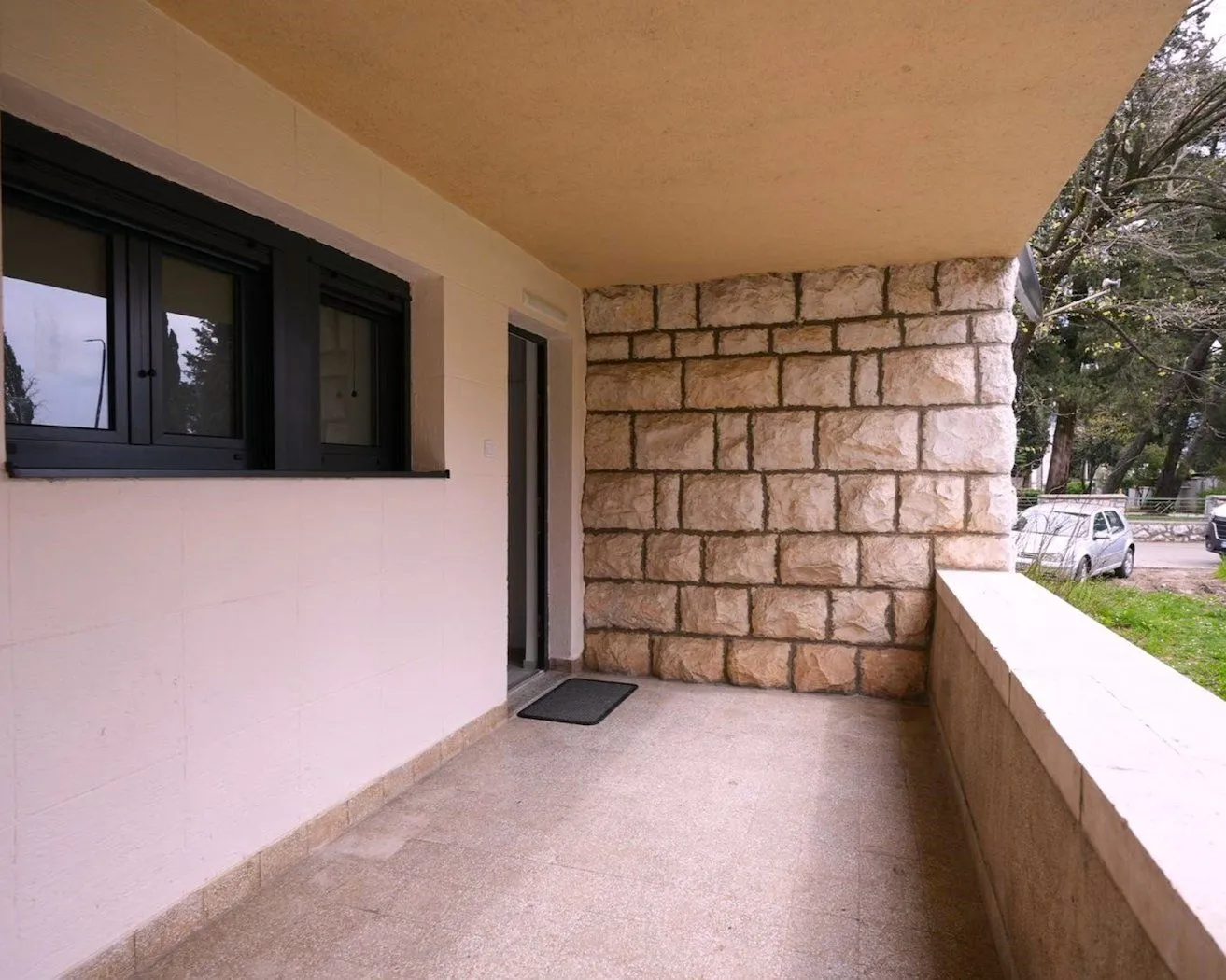 Rent, apartment, 95m², Pod Goricom, Podgorica