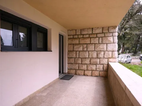 Izdavanje, stan, 95m², Pod Goricom, Podgorica - image 17