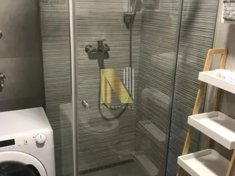 Izdavanje, dvosoban stan, 62m², Novi Sad, Srbija - image 10