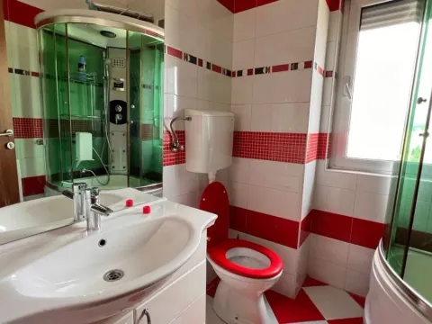 Rent, one bedroom apartment, 53m², Pobrežje, Podgorica - image 6