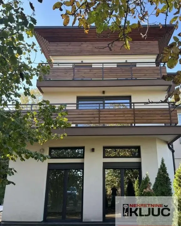 Rent, house, 247m², Sremska Kamenica, Petrovaradin