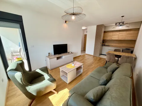 Rent, one bedroom apartment, 45m², City Kvart, Podgorica - image 6