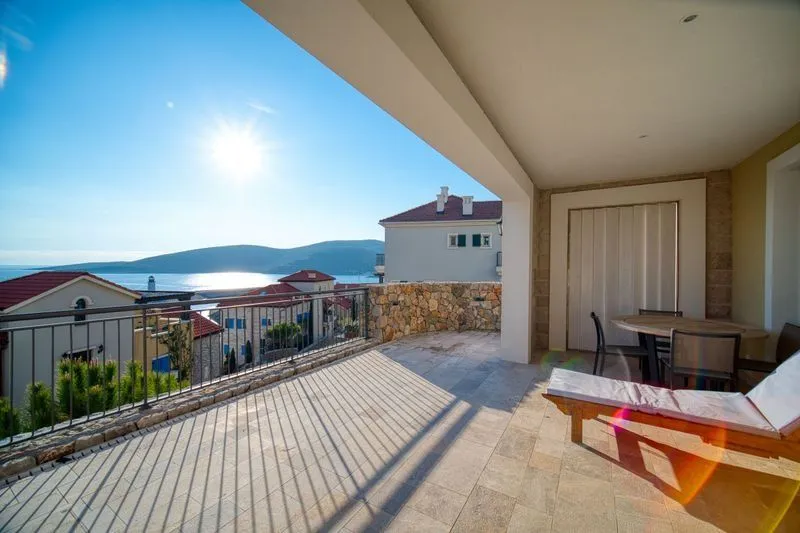 Sale, three bedroom apartment, 80m², Luštica, Tivat