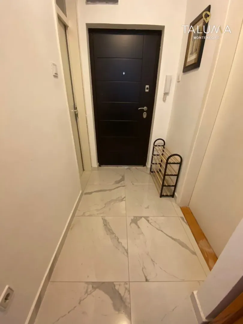 Rent, two bedroom apartment, 72m², Blok 6, Podgorica