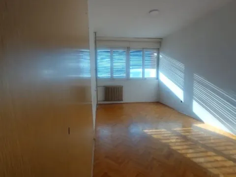 Prodaja, dvosoban stan, 73m², Centar, Nikšić - image 7