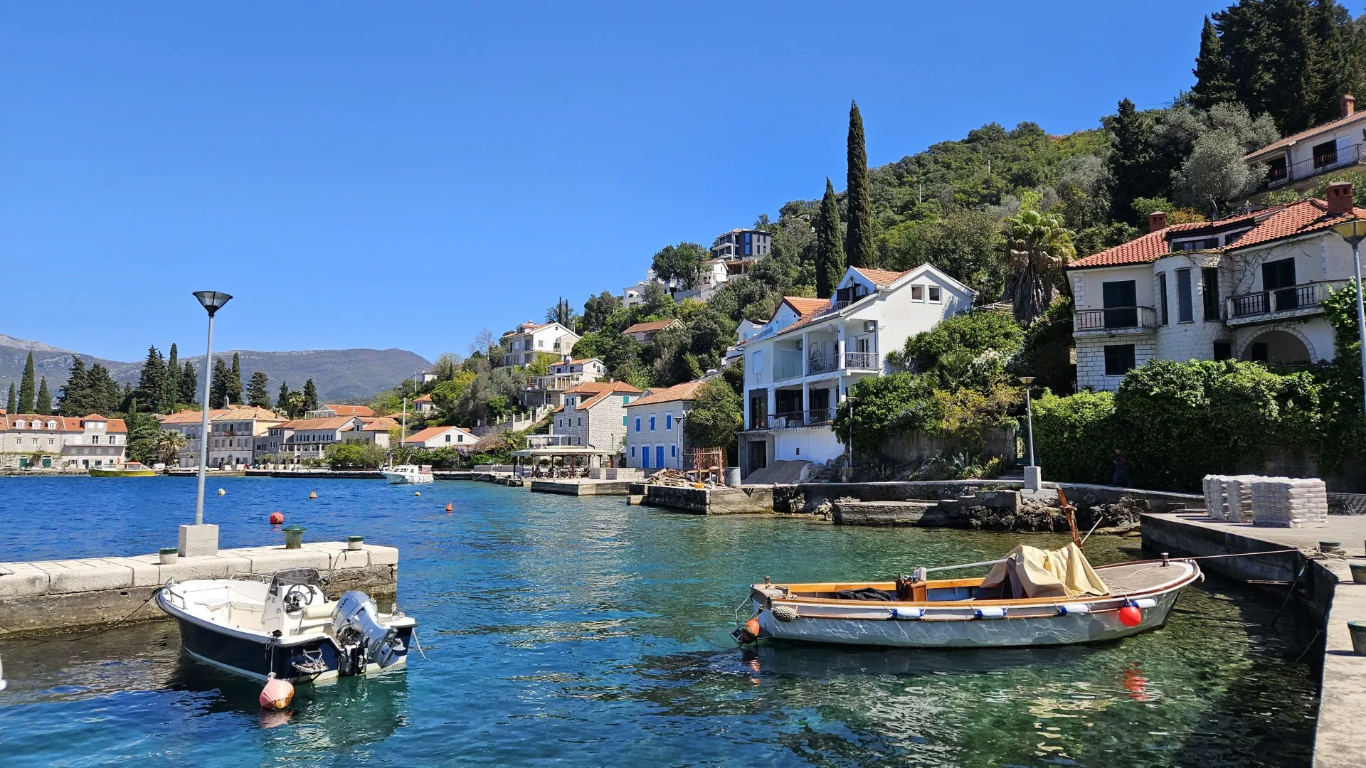 Prodaja, dvosoban stan, 71m², Rose, Herceg Novi