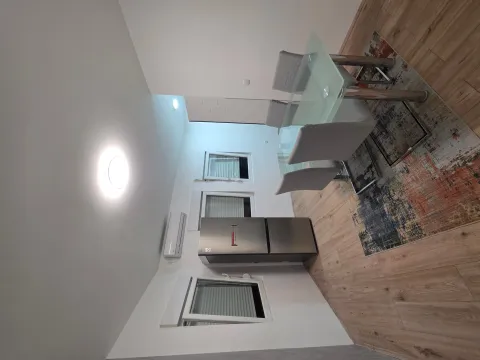 Izdavanje, dvosoban stan, 68m², Veljko Vlahović, Voždovac Sve Podlokacije - image 8