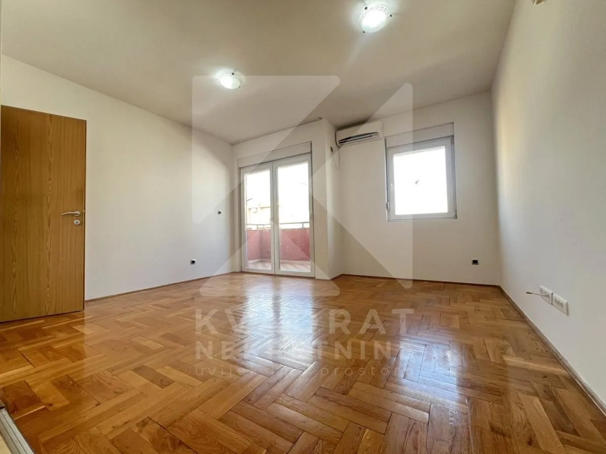 Izdavanje, jednosoban stan, 43m², Zabjelo, Podgorica