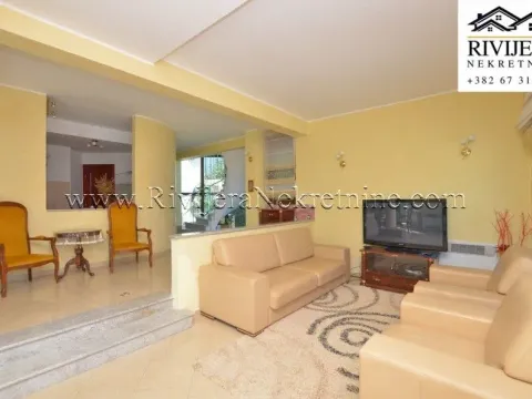 Prodaja, kuća, 245m², Njivice, Herceg Novi - image 9