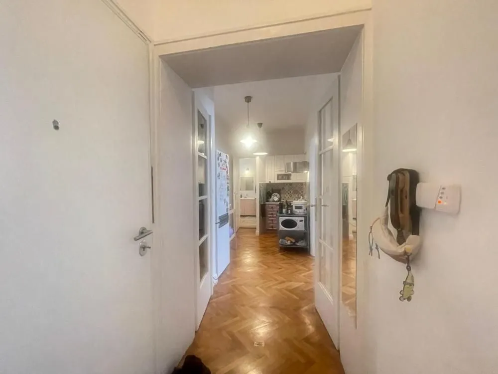 Sale, three bedroom apartment, 72m², Stari Grad, Beograd