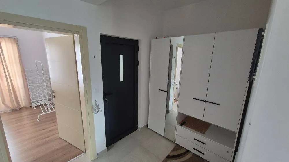 Rent, one bedroom apartment, 45m², Tivat, Crna Gora