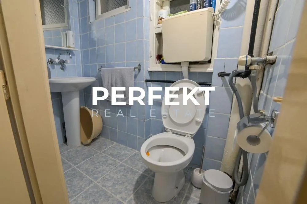 Sale, two bedroom apartment, 43m², Stari Grad, Beograd