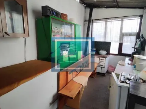 Prodaja, kuća, 72m², Majur, Jagodina - image 31