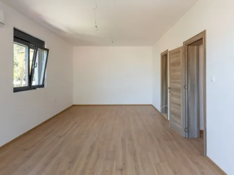 Prodaja, kuća, 160m², Škaljari, Kotor - image 41