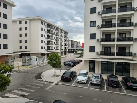 Rent, one bedroom apartment, 47m², City Kvart, Podgorica - image 13