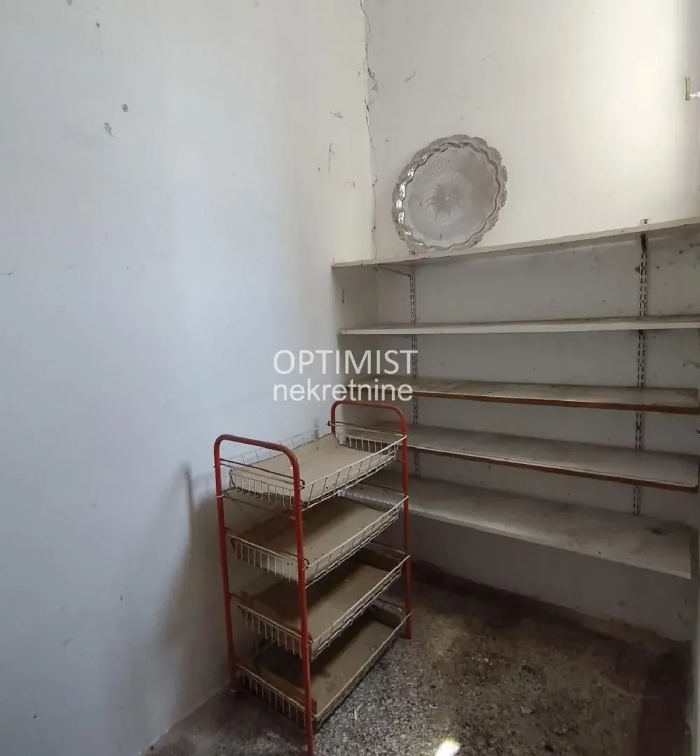 Prodaja, trosoban stan, 77m², Stari Grad, Beograd