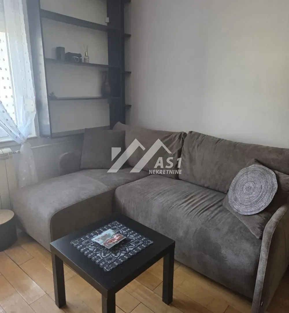 Izdavanje, stan, 30m², Rotkvarija, Novi Sad Sve Podlokacije