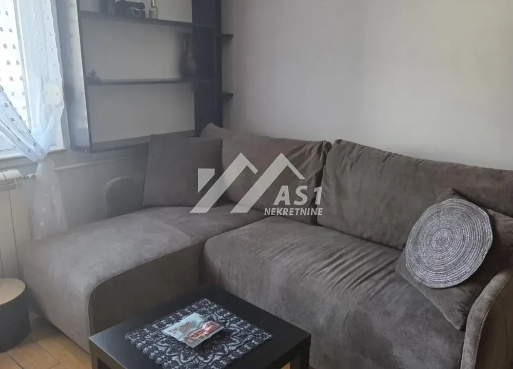 Izdavanje, stan, 30m², Rotkvarija, Novi Sad Sve Podlokacije