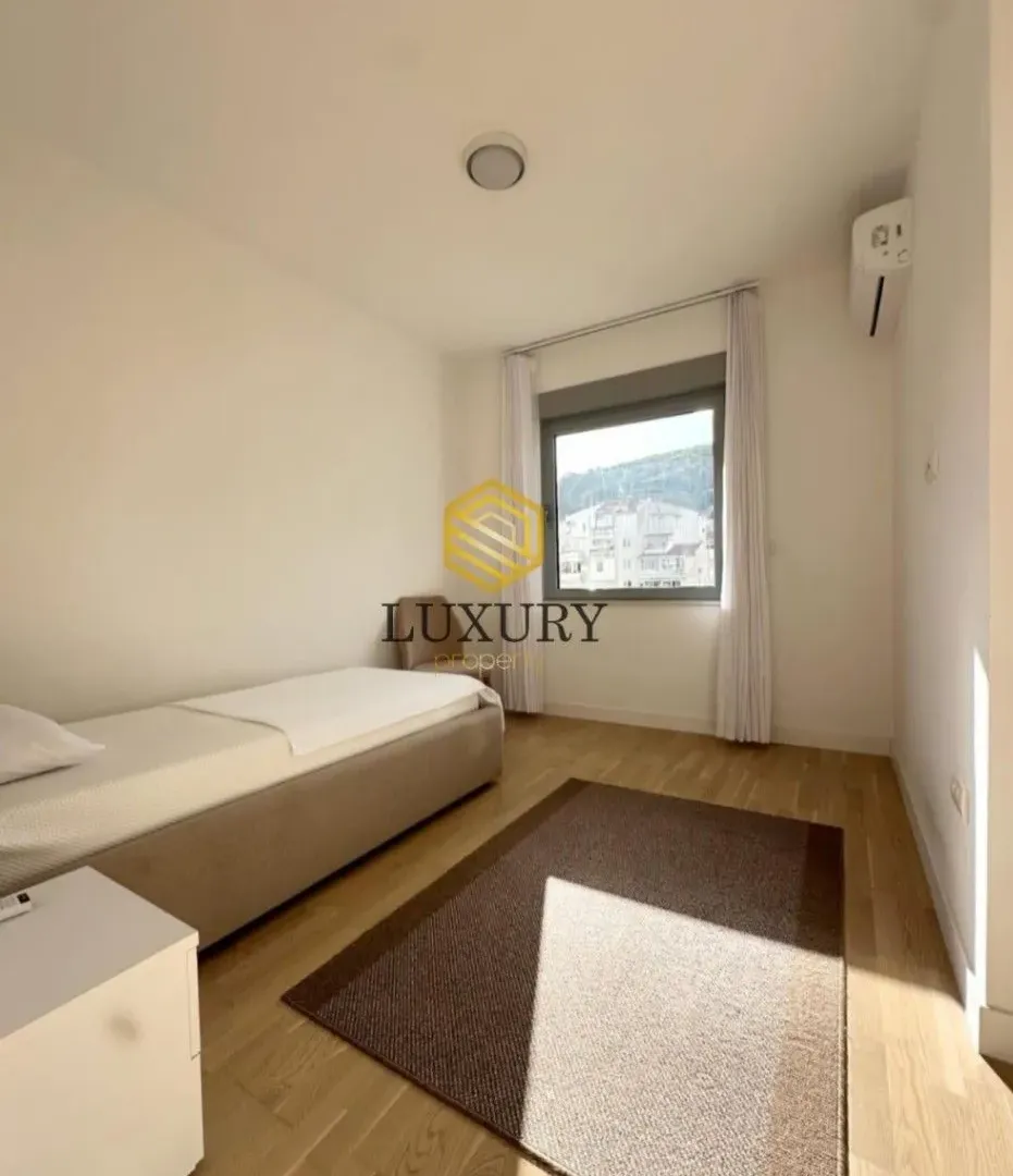 Prodaja, trosoban stan, 95m², Rozino, Budva