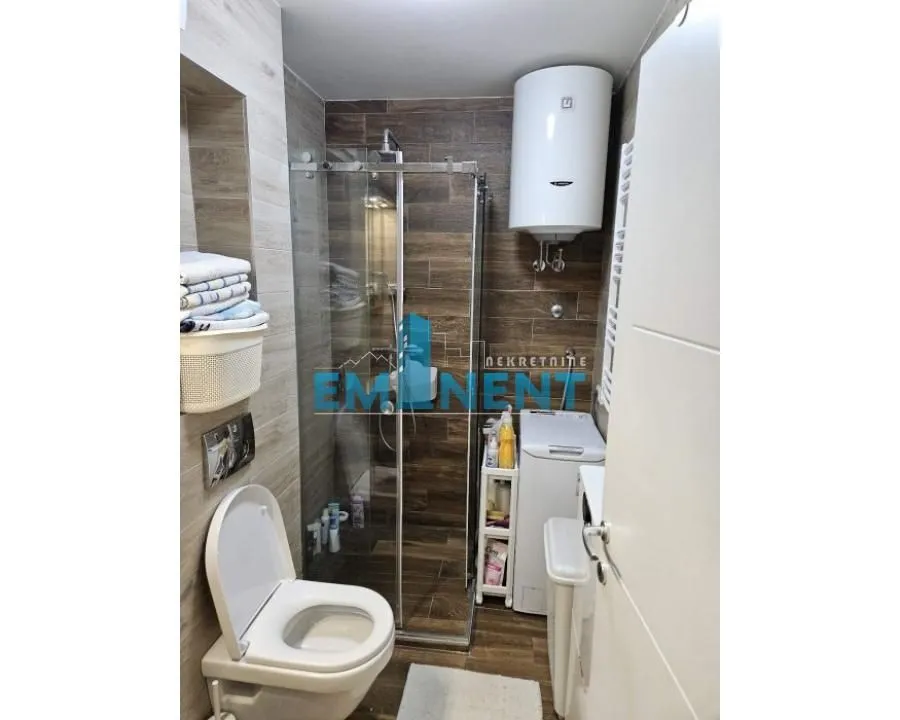 Rent, three bedroom apartment, 56m², Zemun Gornji Grad, Zemun Sve Podlokacije