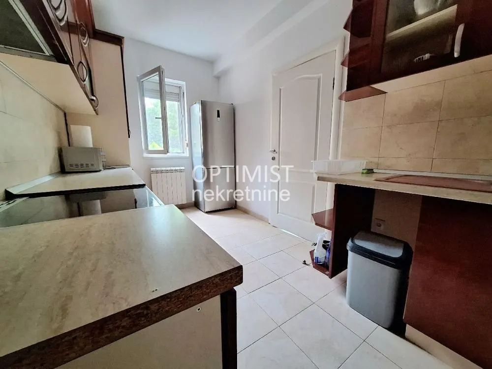 Rent, two bedroom apartment, 51m², Voždovac Sve Podlokacije, Beograd
