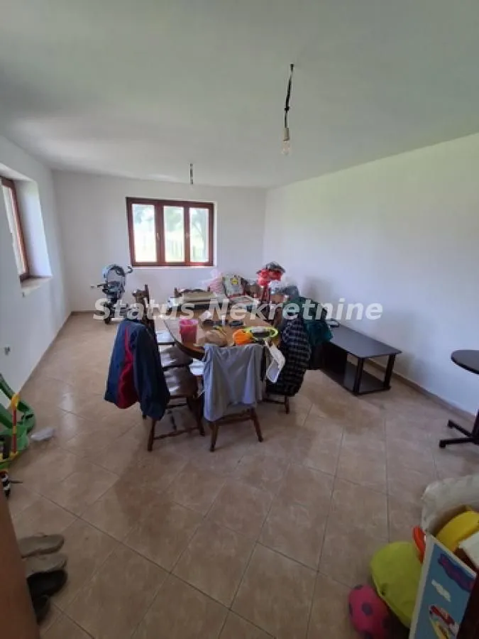 Prodaja, kuća, 118m², Futog, Novi Sad Sve Podlokacije