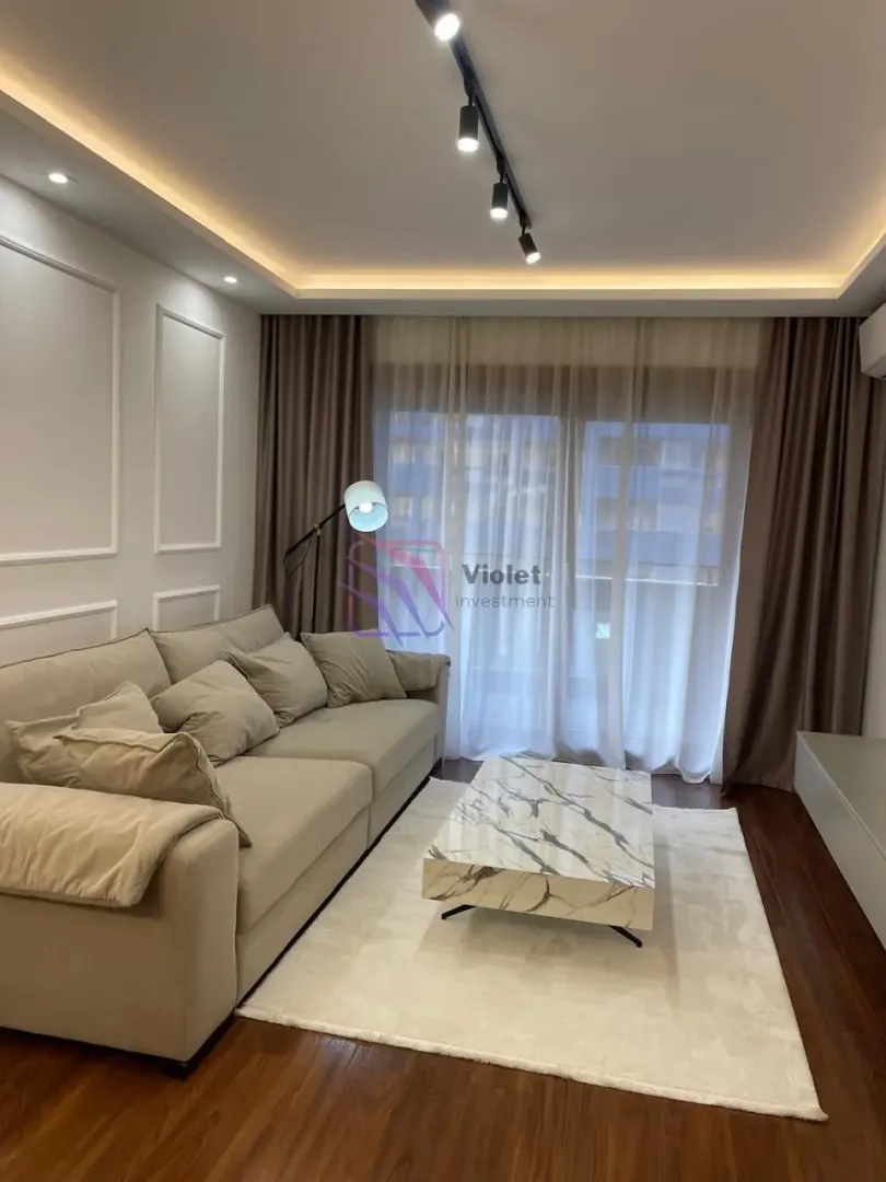 Izdavanje, jednosoban stan, 54m², Master Kvart, Podgorica