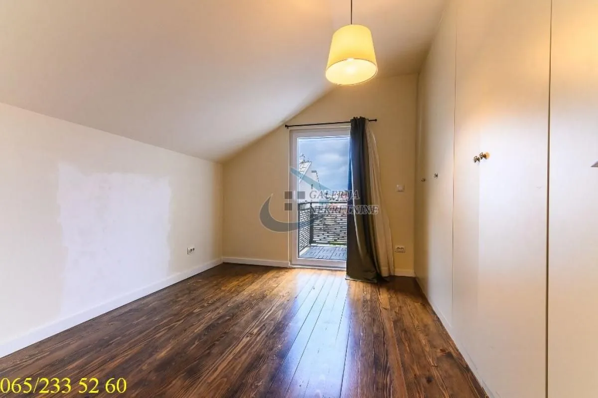 Sale, two bedroom apartment, 45m², Vračar Sve Podlokacije, Beograd