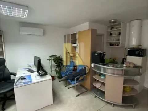 Sale, office space, 62m², Centar, Novi Sad - image 4