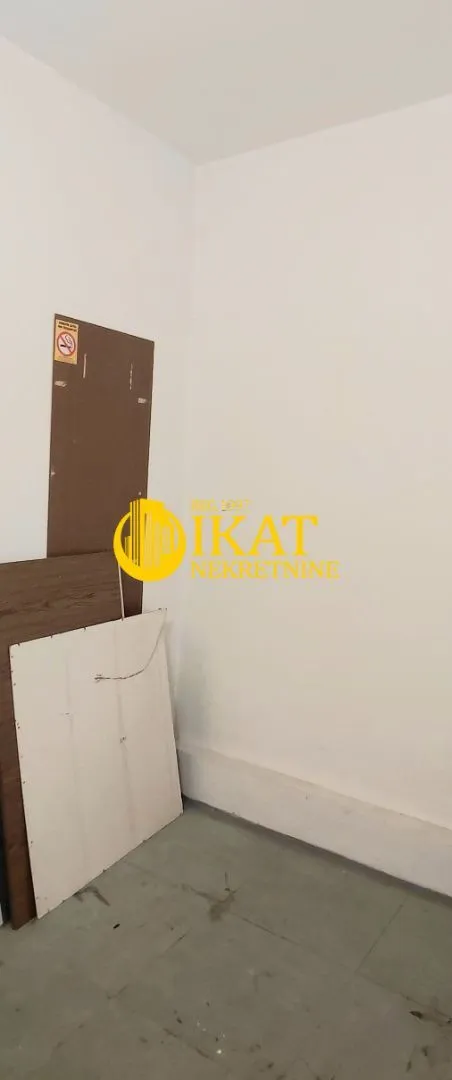Sale, office space, 43m², Karaburma, Palilula Sve Podlokacije
