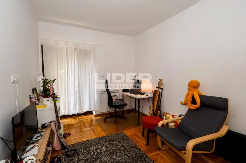 Prodaja, dvosoban stan, 70m², Lion, Zvezdara Sve Podlokacije