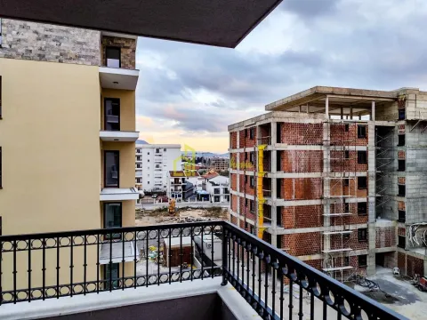 Prodaja, dvosoban stan, 69m², Šušanj, Bar - image 11