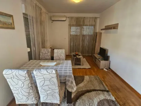Rent, one bedroom apartment, 54m², City Kvart, Podgorica