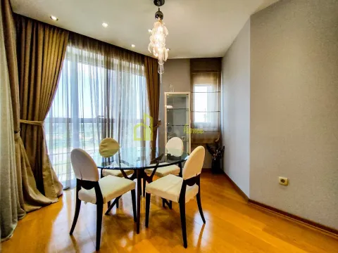 Izdavanje, dvosoban stan, 103m², Momišići, Podgorica - image 6