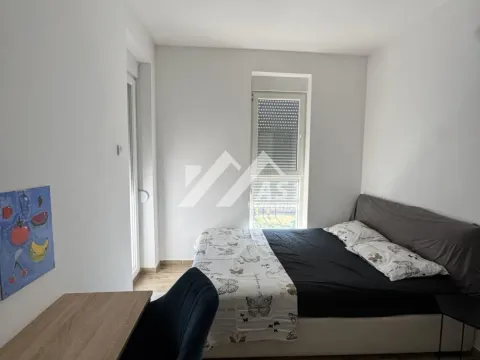 Izdavanje, jednosoban stan, 40m², Petrovaradin, Novi Sad - image 6